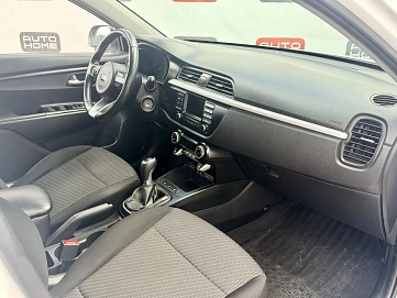 Kia Rio, 2018г., передний привод, механика