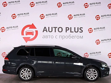 Volkswagen Golf, 2019г., передний привод, механика