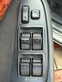 Toyota Avensis, 2005г., передний привод, автомат