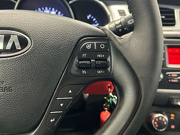 Kia Ceed, 2012г., передний привод, автомат