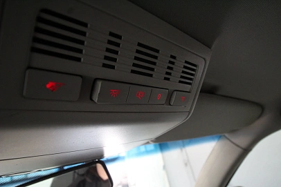Volkswagen Caravelle, 2006г., передний привод, механика