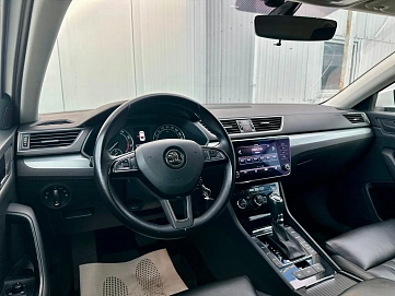 Skoda Superb, 2018г., передний привод, автомат