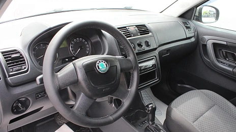 Skoda Fabia, 2010г., передний привод, механика