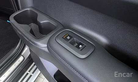 Hyundai Santa Fe, 2023г., полный привод, автомат