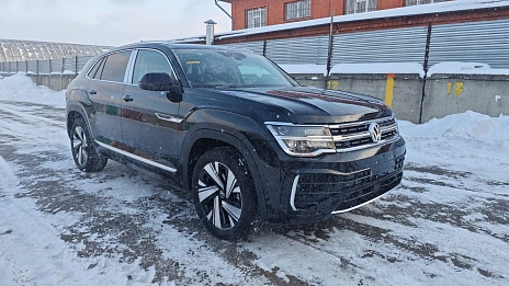 Volkswagen Teramont, 2024г, полный привод, робот