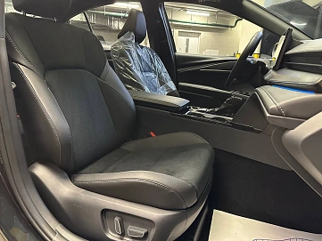 Toyota Camry, 2026г., передний привод, вариатор