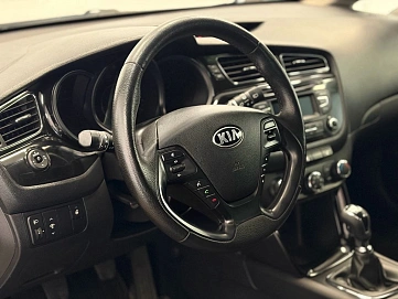 Kia Ceed, 2013г., передний привод, механика