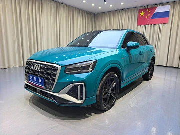 Audi Q2, 2022г., передний привод, робот
