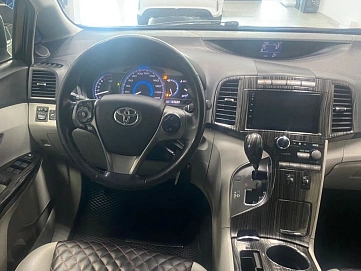 Toyota Venza, 2010г., полный привод, автомат