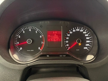 Volkswagen Polo, 2011г., передний привод, механика