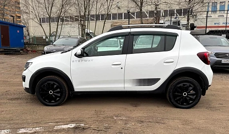 Renault Sandero, 2018г., передний привод, автомат
