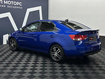 Kia Cerato, 2011г., передний привод, автомат