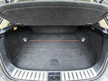 Lexus NX, 2015г, передний привод, вариатор
