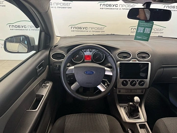 Ford Focus, 2011г., передний привод, механика