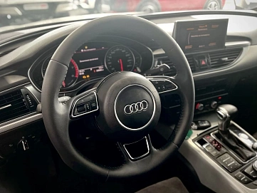 Audi A6, 2012г., передний привод, вариатор