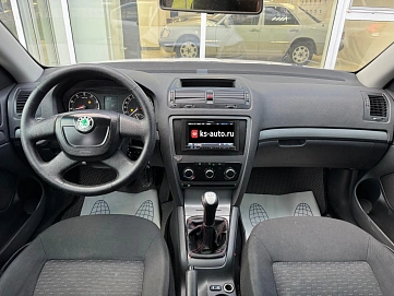 Skoda Octavia, 2013г., передний привод, механика