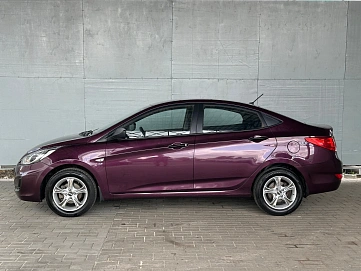 Hyundai Solaris, 2012г., передний привод, механика
