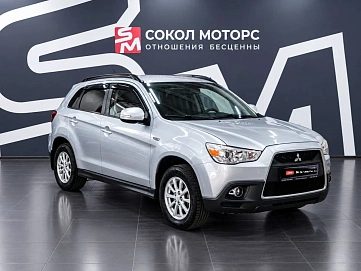 Mitsubishi ASX, 2012г., передний привод, вариатор