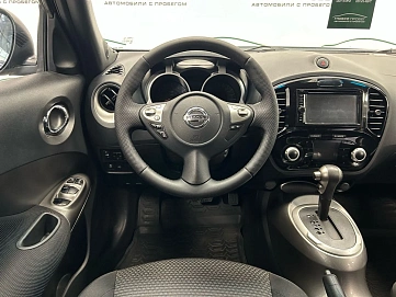 Nissan Juke, 2013г., передний привод, вариатор