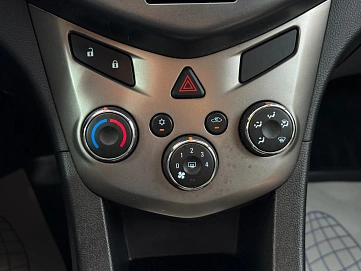 Chevrolet Aveo, 2012г., передний привод, автомат