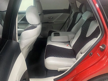 Toyota Venza, 2010г., полный привод, автомат