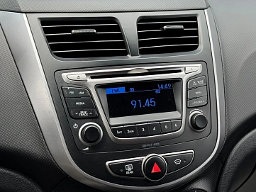 Hyundai Solaris, 2016г., передний привод, автомат