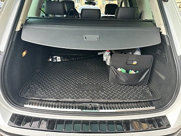 Volkswagen Touareg, 2016г., полный привод, автомат