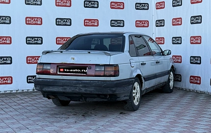 Volkswagen Passat, 1989г., передний привод, механика