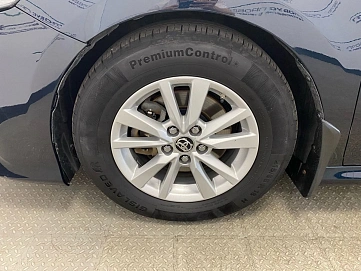 Toyota Camry, 2018г., передний привод, автомат