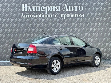 Skoda Octavia, 2011г., передний привод, робот