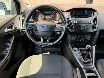 Ford Focus, 2016г., передний привод, механика