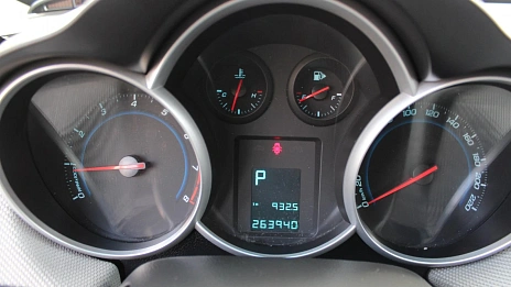 Chevrolet Cruze, 2012г., передний привод, механика