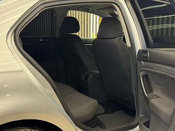 Volkswagen Jetta, 2008г., передний привод, автомат