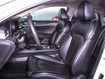 Kia K5, 2020г., передний привод, автомат