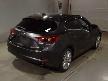 Mazda Axela, 2017г., передний привод, автомат