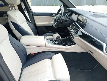 BMW X5, 2021г, полный привод, автомат