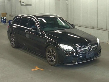 Mercedes-Benz C-Класс, 2019г, задний привод, автомат