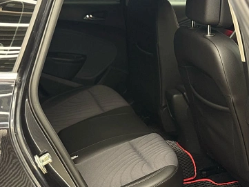 Opel Astra, 2013г., передний привод, автомат