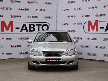 Mercedes-Benz S-Класс, 2002г., задний привод, автомат