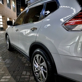 Nissan X-Trail, 2018г, полный привод, вариатор