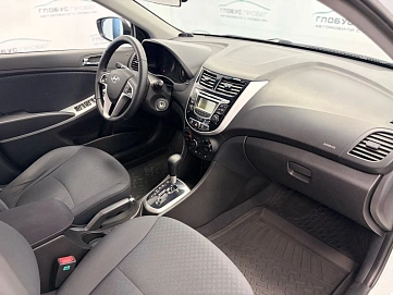 Hyundai Solaris, 2013г., передний привод, автомат