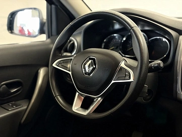 Renault Sandero, 2019г., передний привод, механика