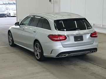 Mercedes-Benz C-Класс, 2015г., задний привод, автомат