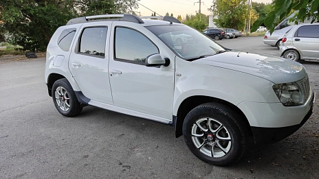 Renault Duster, 2013г, передний привод, автомат
