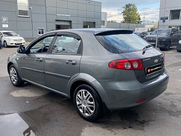 Chevrolet Lacetti, 2011г., передний привод, автомат
