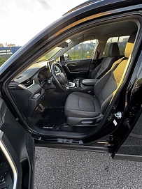 Toyota RAV4, 2021г., передний привод, вариатор