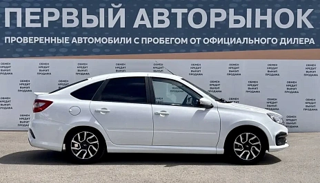 Lada (ВАЗ) Granta, 2023г., передний привод, механика