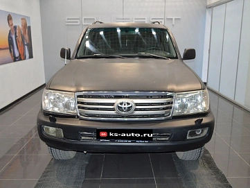 Toyota Land Cruiser, 2006г., полный привод, механика
