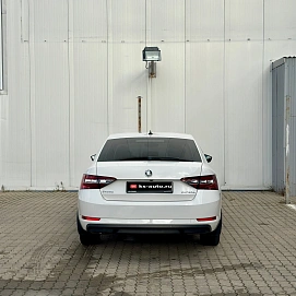 Skoda Superb, 2018г., передний привод, автомат