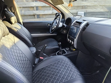 Nissan X-Trail, 2012г., полный привод, механика